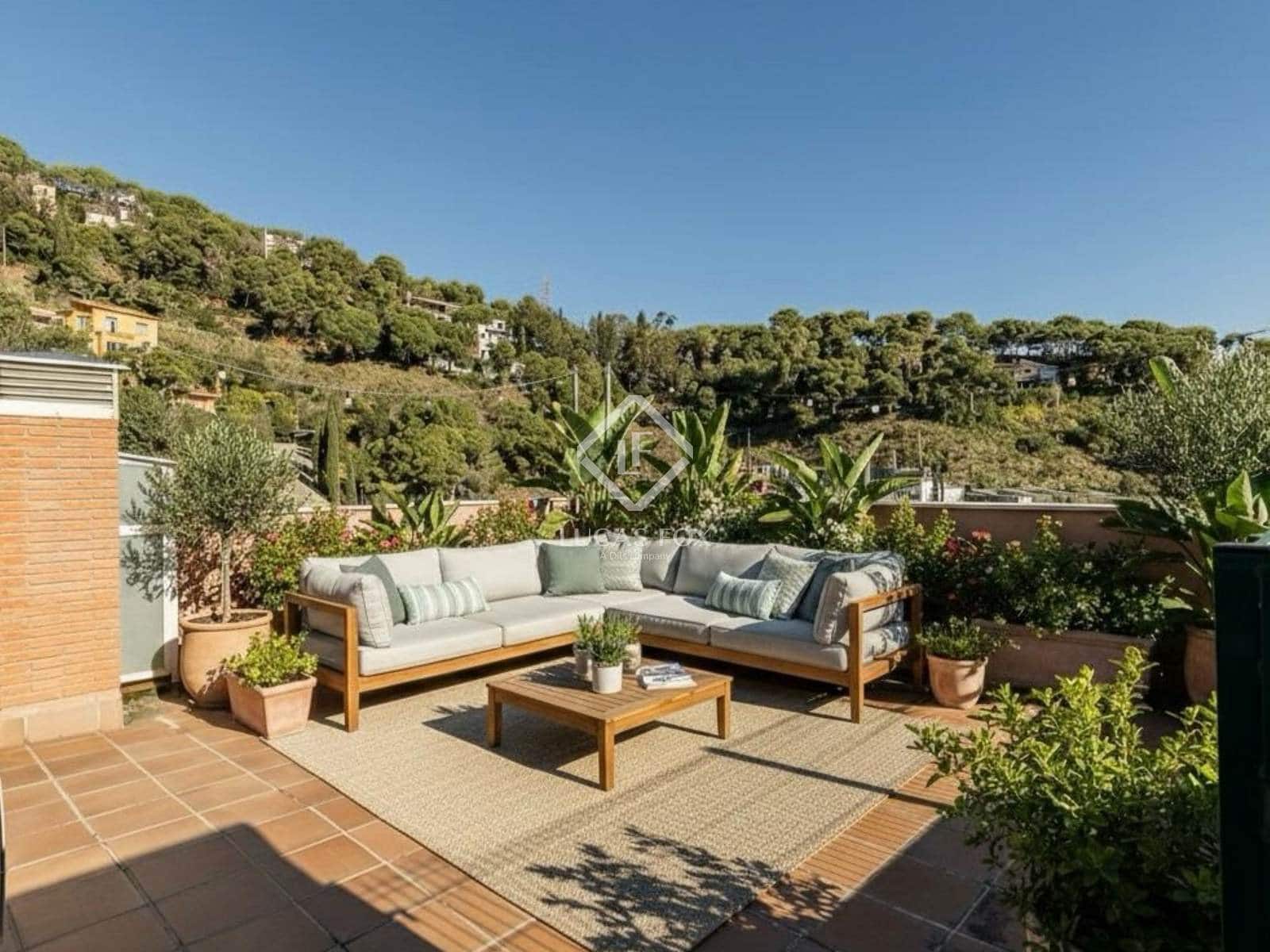 2 slaapkamer Appartement te koop in Barcelona stad met garage - € 650.000 (Ref: 9404442)