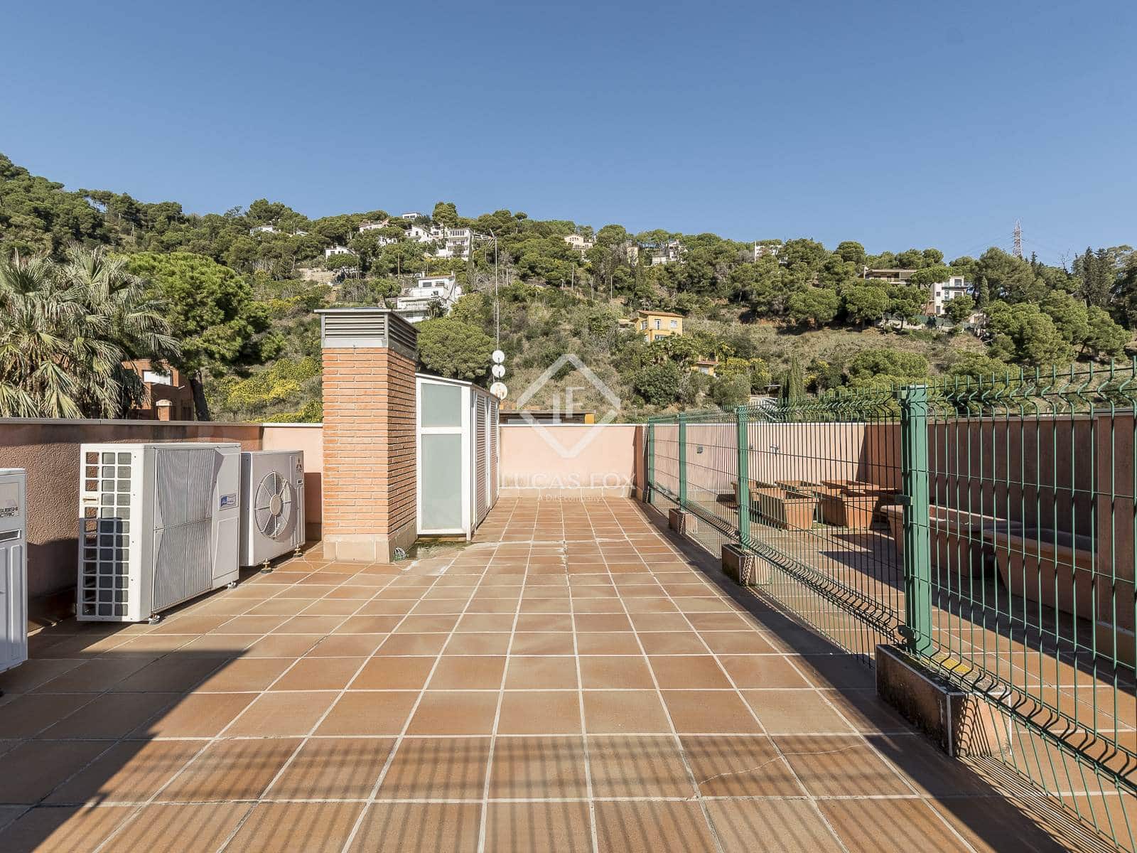 2 slaapkamer Appartement te koop in Barcelona stad met garage - € 650.000 (Ref: 9404442)