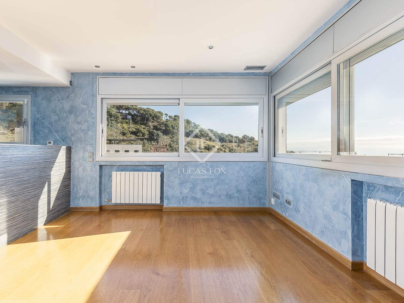 2 slaapkamer Appartement te koop in Barcelona stad met garage - € 650.000 (Ref: 9404442)