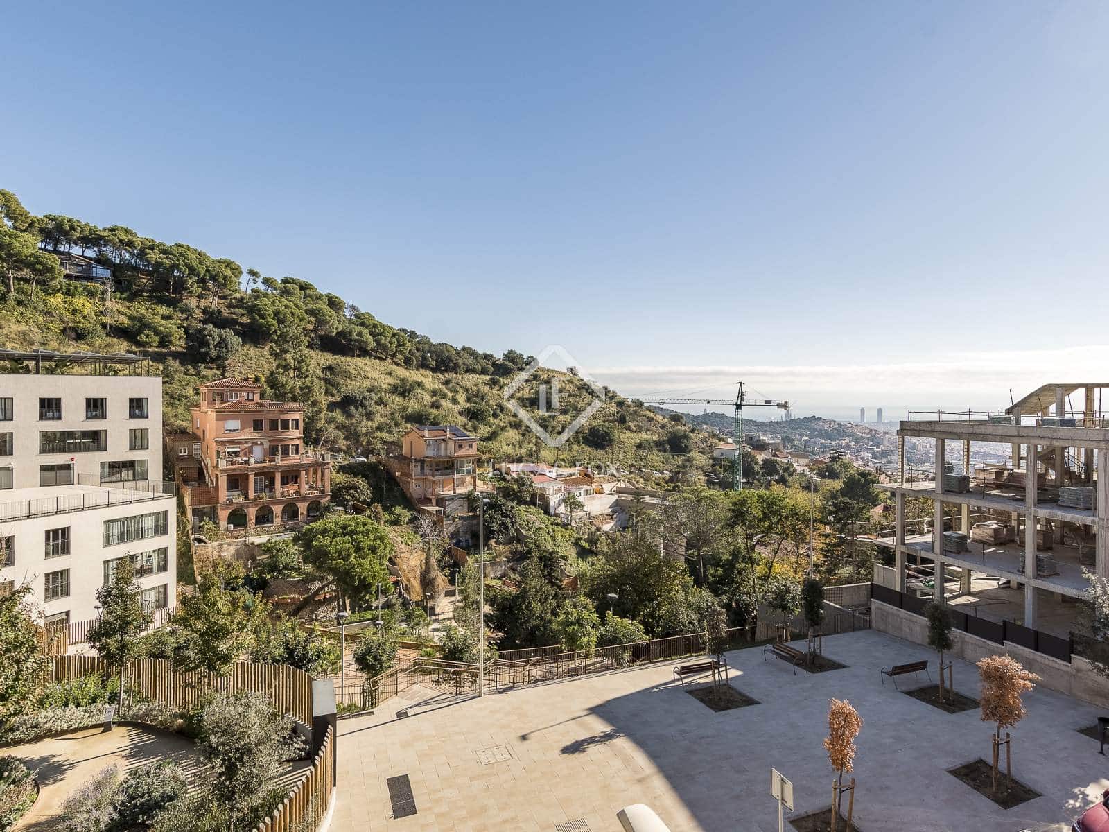 2 slaapkamer Appartement te koop in Barcelona stad met garage - € 650.000 (Ref: 9404442)