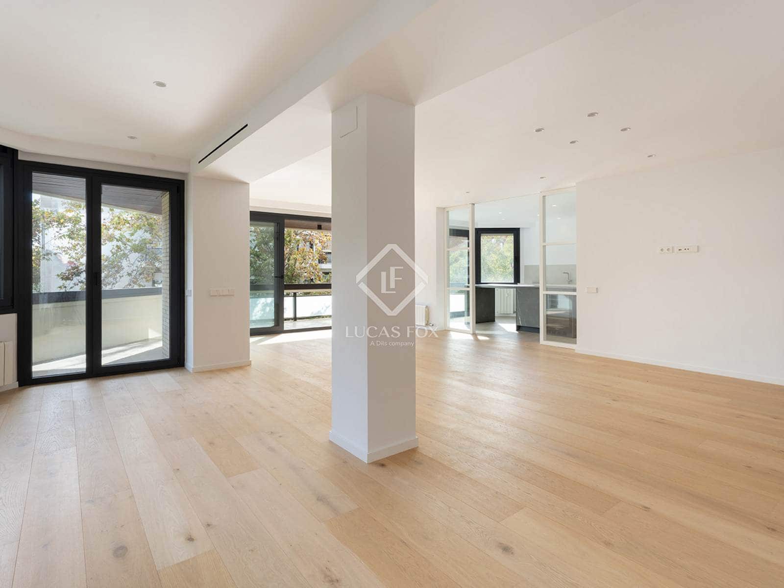5 bedroom Apartment for sale in Barcelona city with garage - € 2,400,000 (Ref: 9404443)