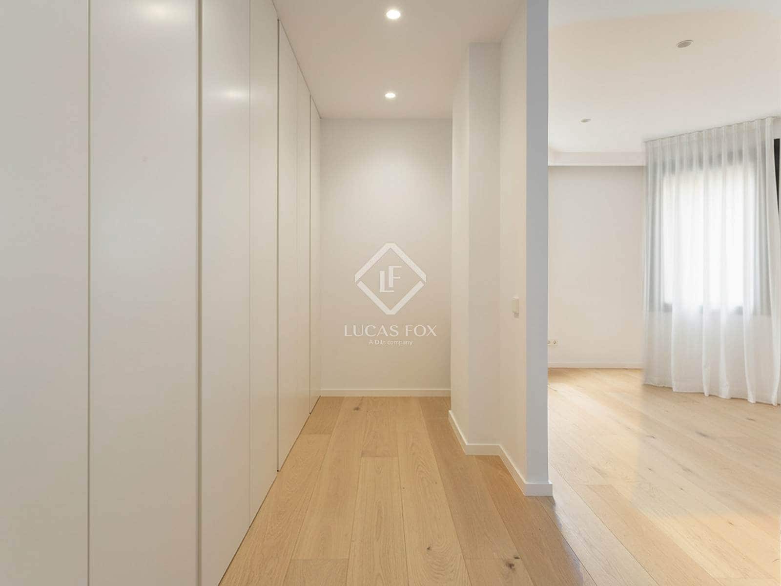 5 bedroom Apartment for sale in Barcelona city with garage - € 2,400,000 (Ref: 9404443)