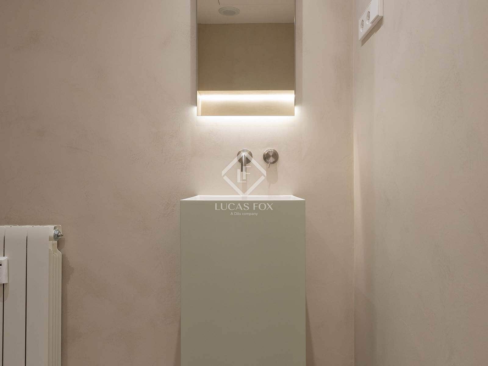 5 bedroom Apartment for sale in Barcelona city with garage - € 2,400,000 (Ref: 9404443)