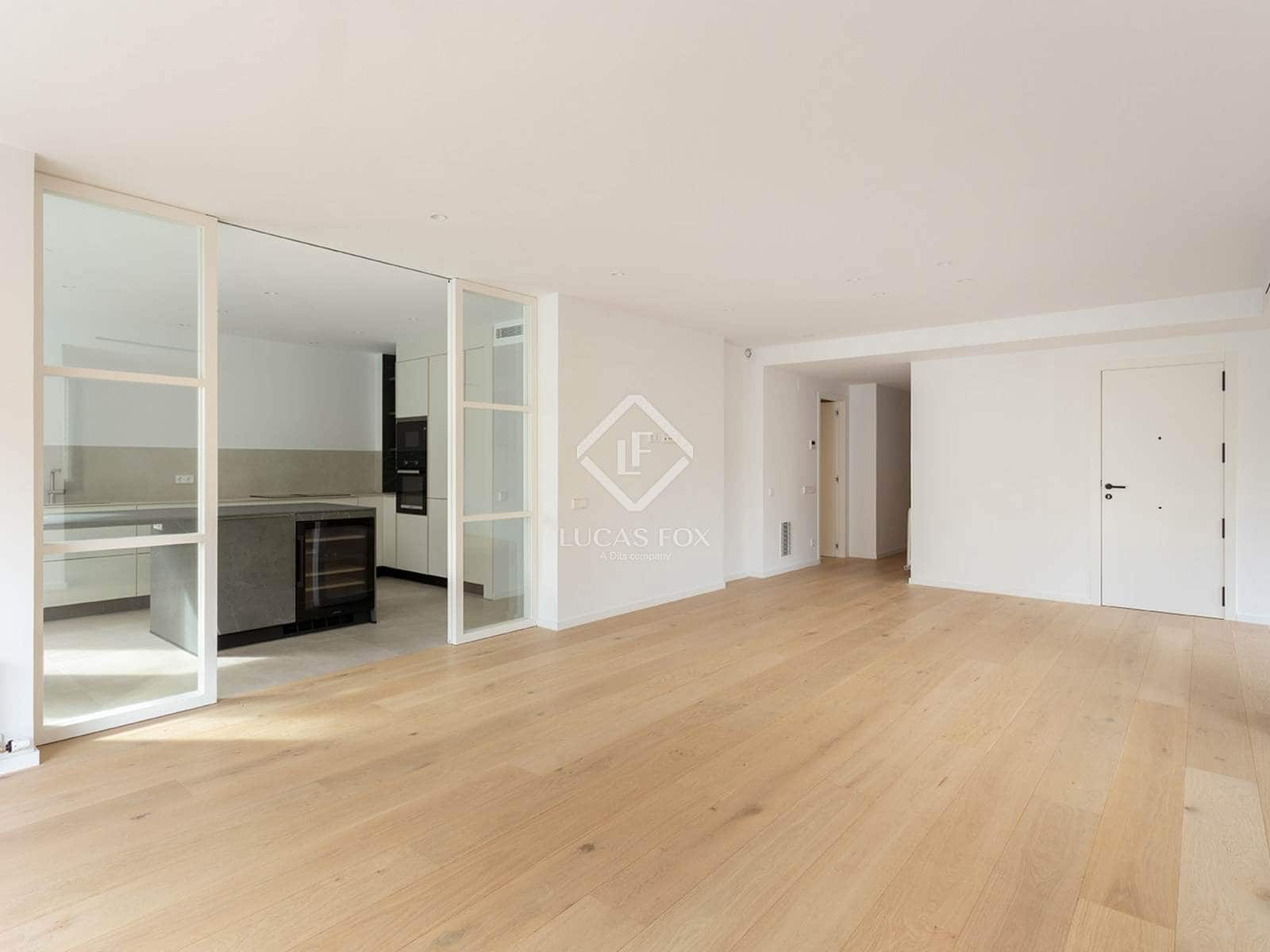 5 bedroom Apartment for sale in Barcelona city with garage - € 2,400,000 (Ref: 9404443)