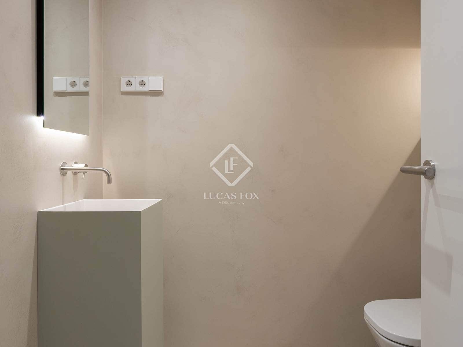 5 bedroom Apartment for sale in Barcelona city with garage - € 2,400,000 (Ref: 9404443)