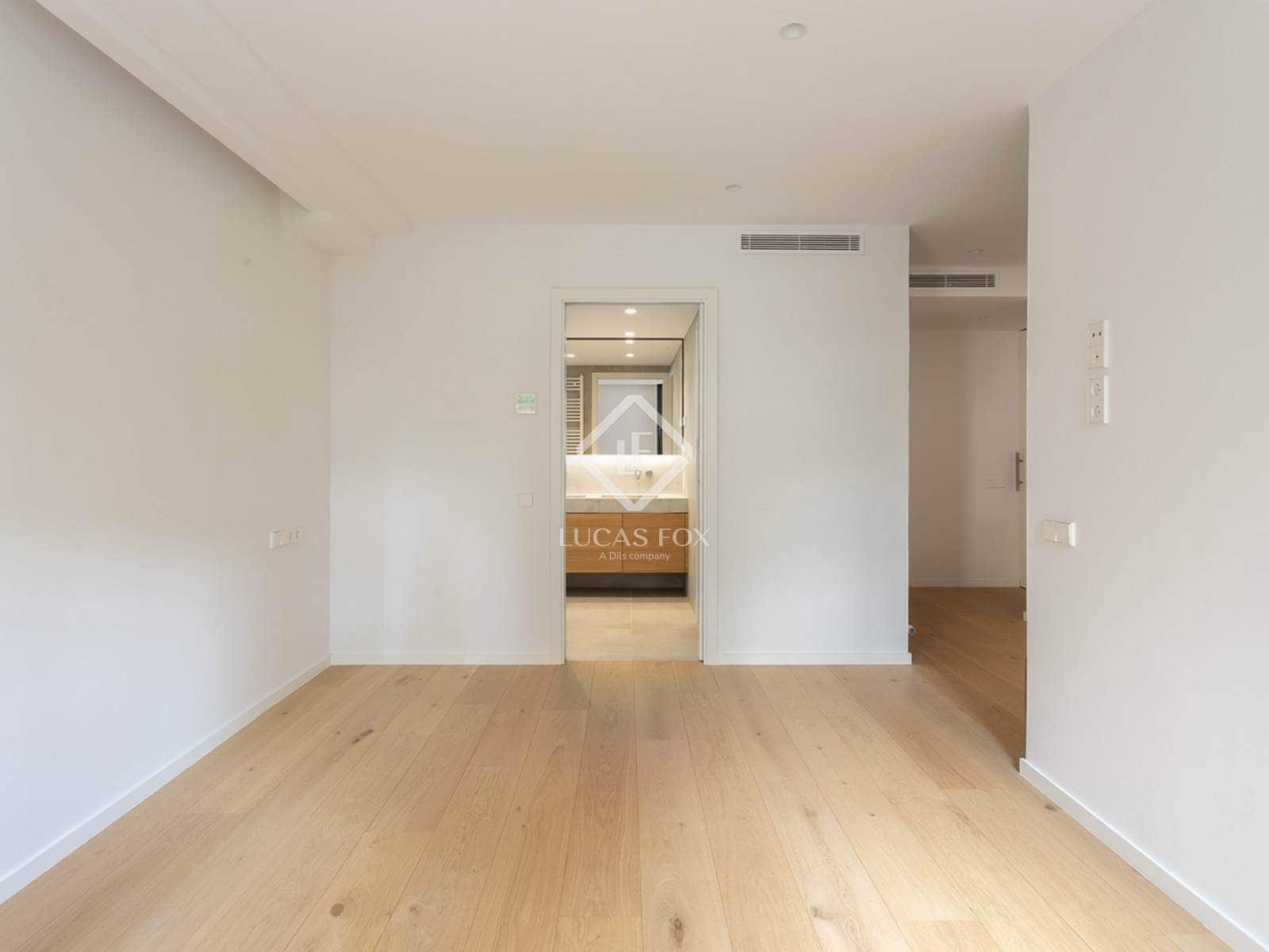 5 bedroom Apartment for sale in Barcelona city with garage - € 2,400,000 (Ref: 9404443)