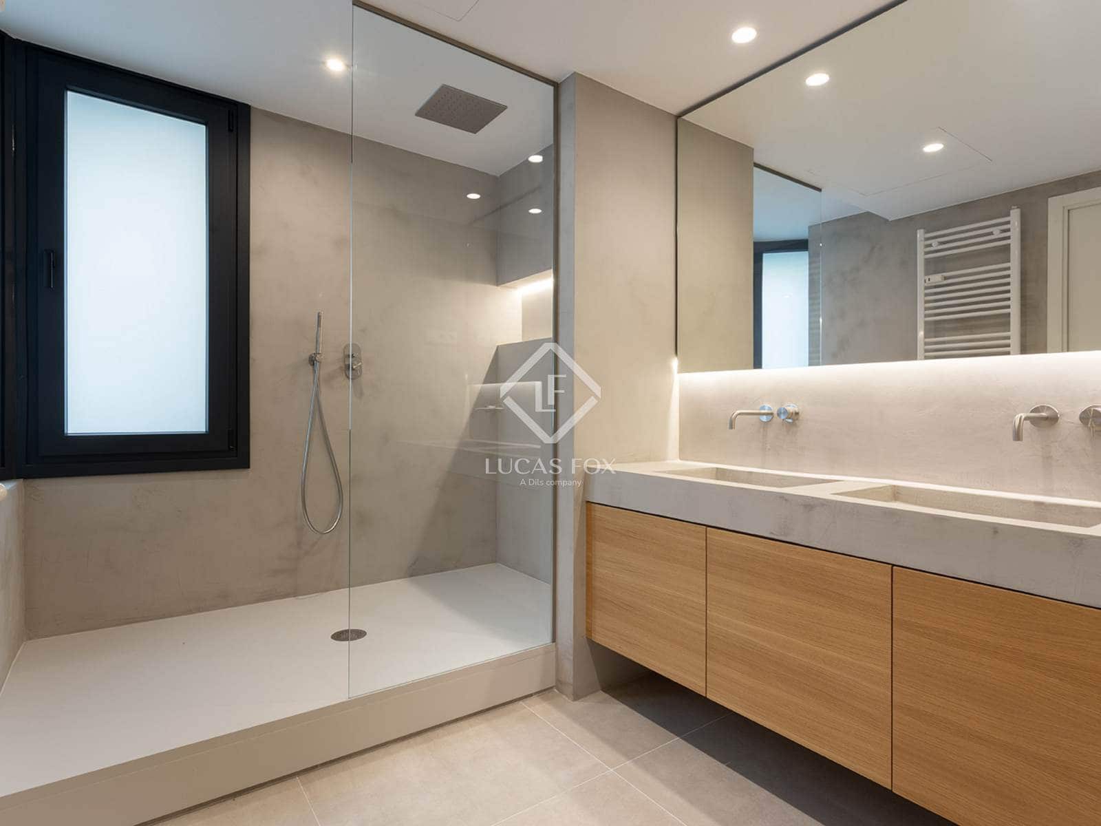 5 bedroom Apartment for sale in Barcelona city with garage - € 2,400,000 (Ref: 9404443)