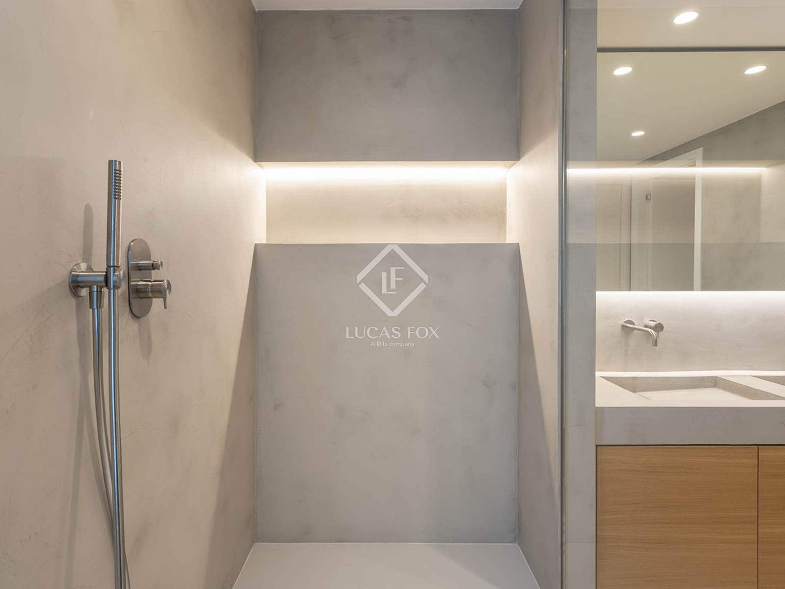 5 bedroom Apartment for sale in Barcelona city with garage - € 2,400,000 (Ref: 9404443)