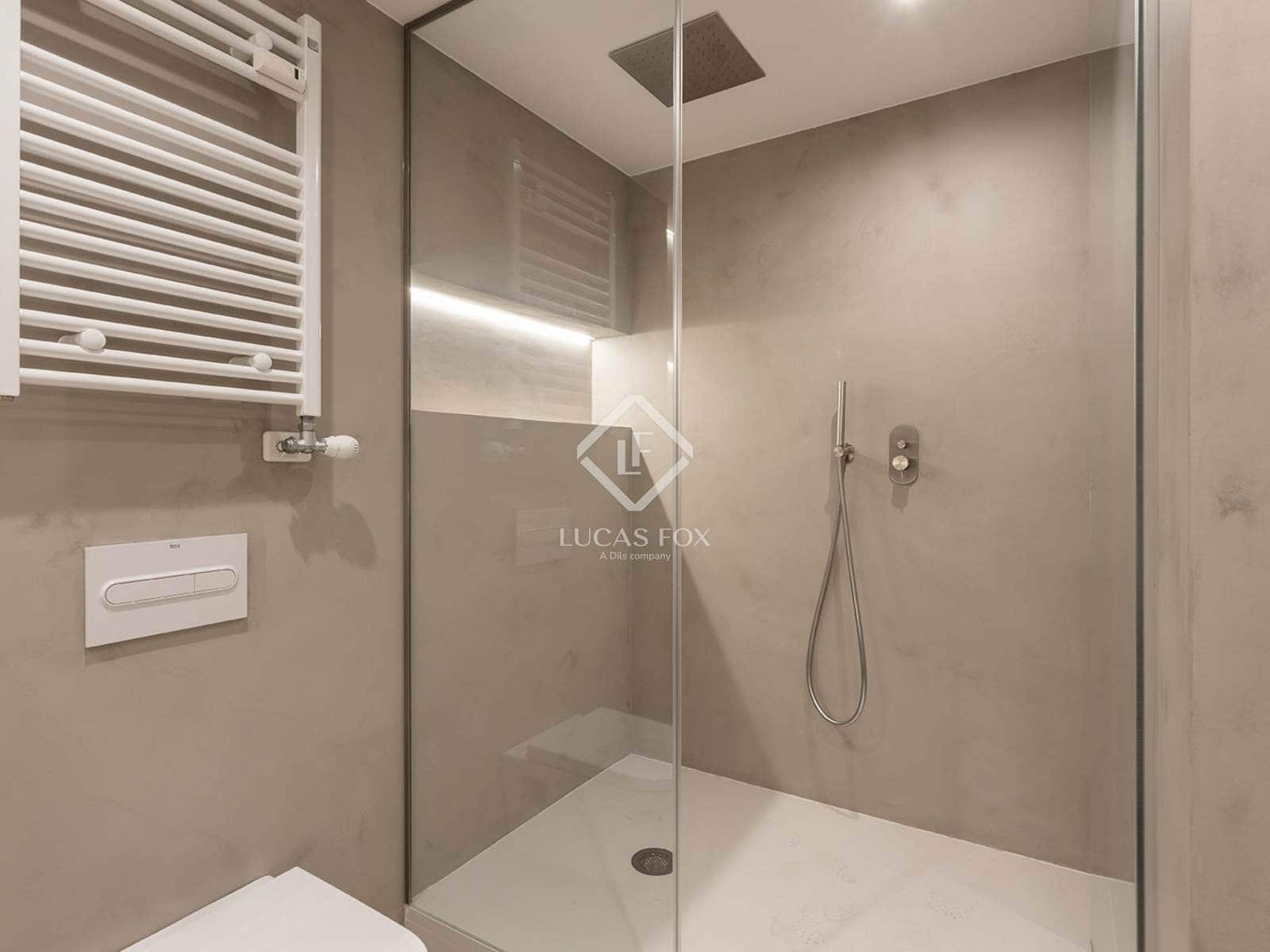 5 bedroom Apartment for sale in Barcelona city with garage - € 2,400,000 (Ref: 9404443)