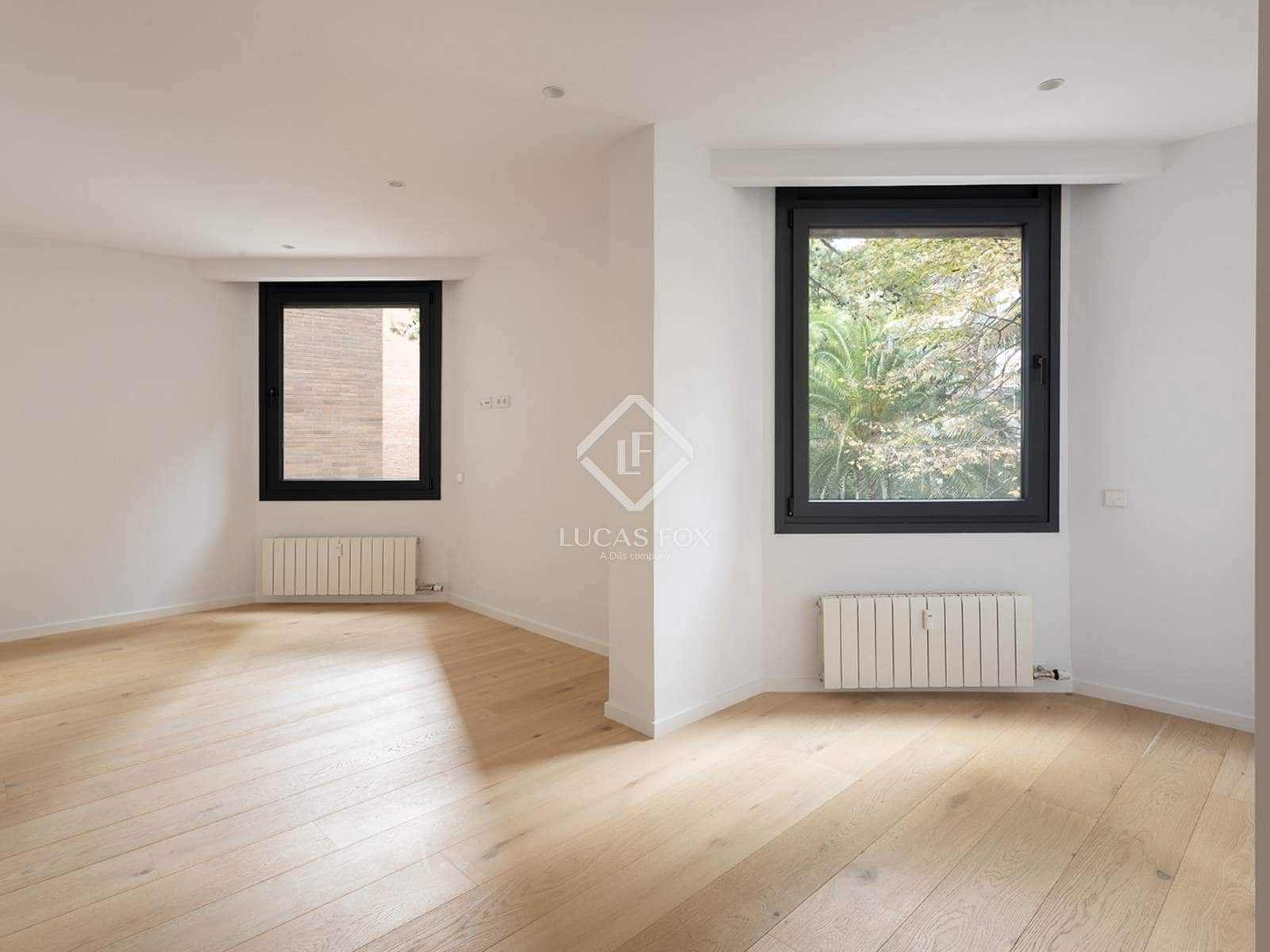 5 bedroom Apartment for sale in Barcelona city with garage - € 2,400,000 (Ref: 9404443)