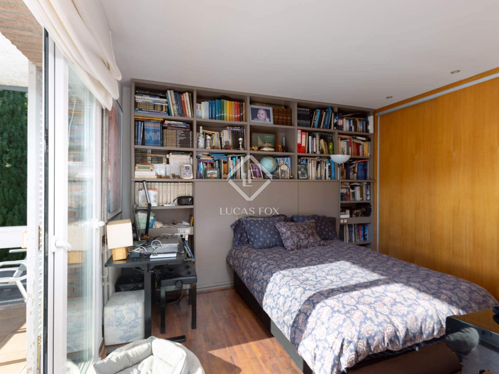 5 bedroom Villa for sale in Sant Pol de Mar with pool garage - € 895,000 (Ref: 9404444)