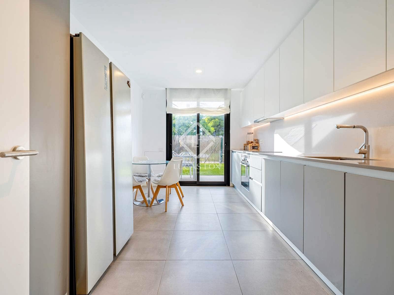 5 slaapkamer Villa te koop in Coma-Ruga met zwembad garage - € 780.000 (Ref: 9405881)