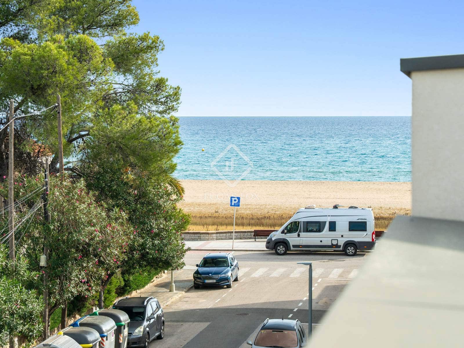 5 slaapkamer Villa te koop in Coma-Ruga met zwembad garage - € 780.000 (Ref: 9405881)