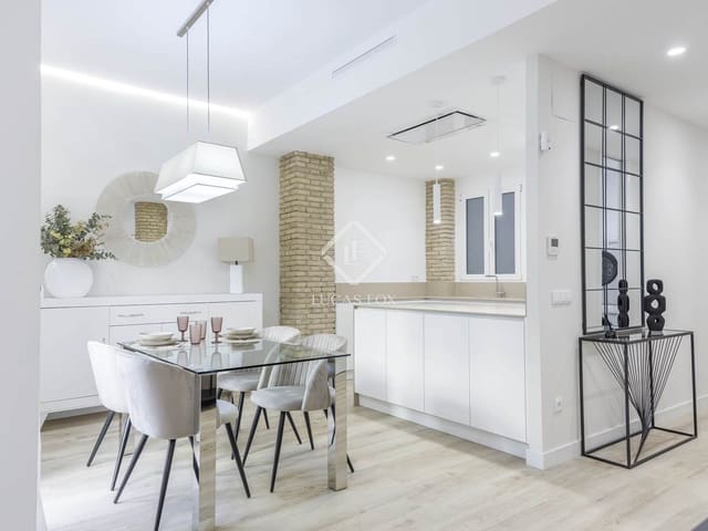 Appartement de 3 chambres à louer à Valence ville - 3 600 € (Ref: 9405882)