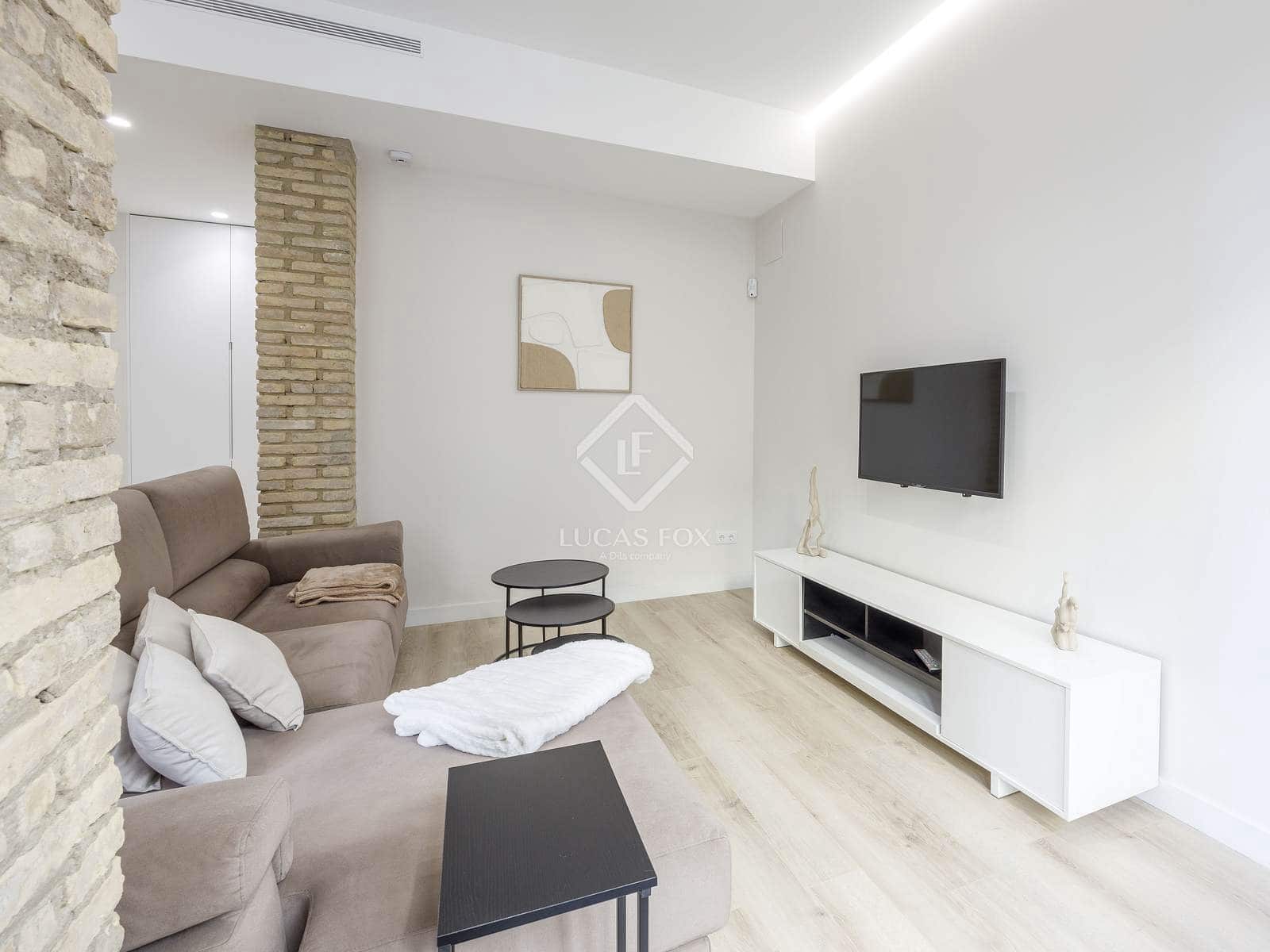 3 sypialnia Apartament do wynajęcia w Miasto Walencja - 3 600 € (Ref: 9405882)