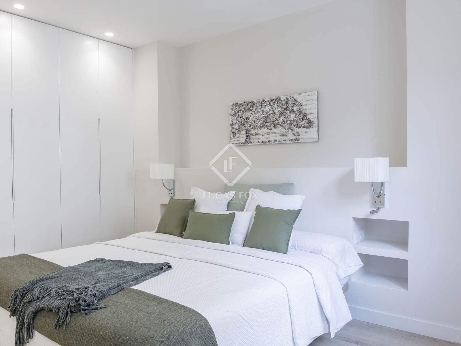 3 sypialnia Apartament do wynajęcia w Miasto Walencja - 3 600 € (Ref: 9405882)