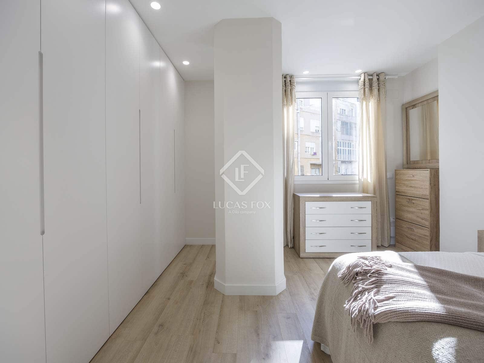 3 sypialnia Apartament do wynajęcia w Miasto Walencja - 3 600 € (Ref: 9405882)