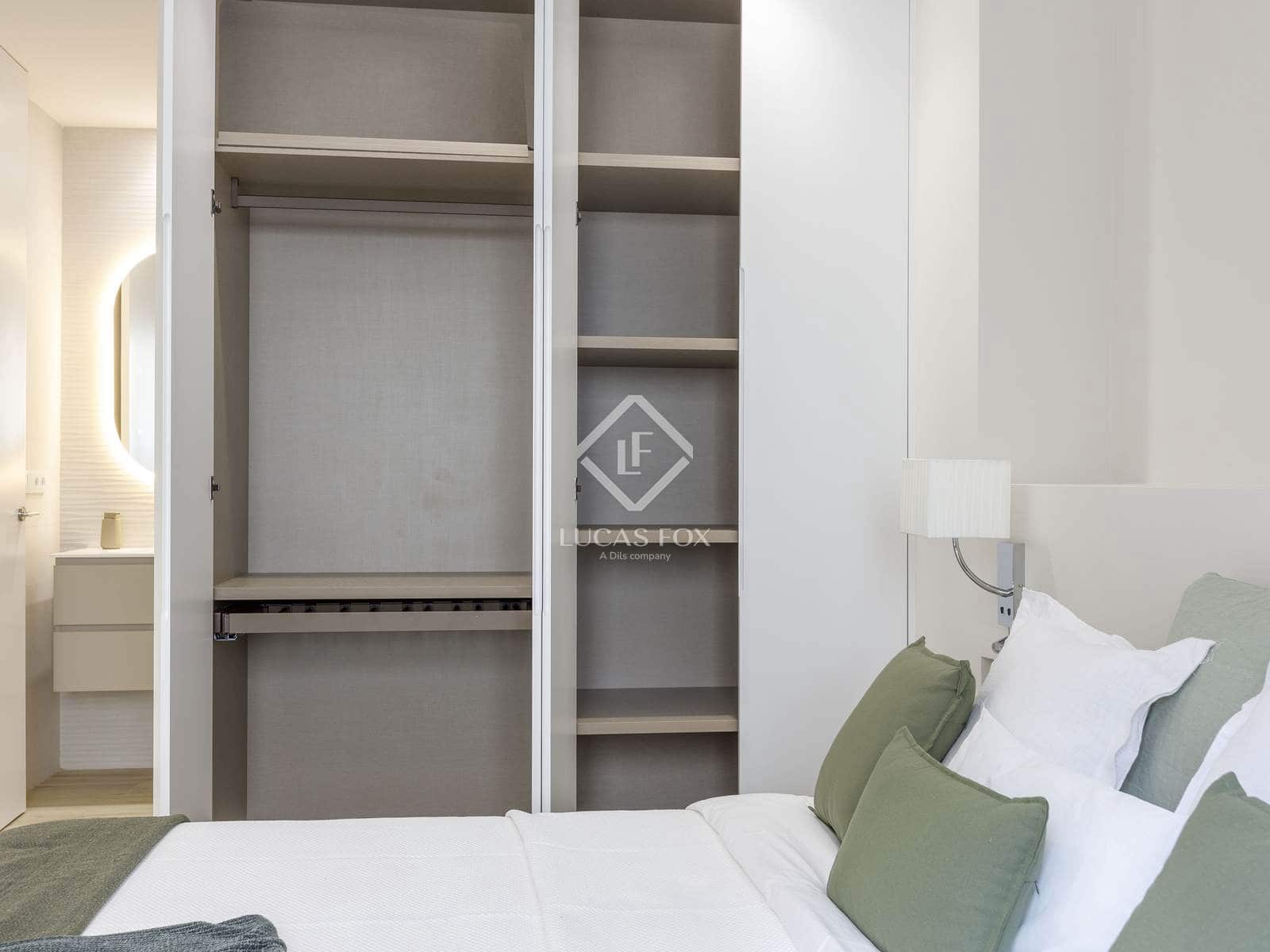 3 sypialnia Apartament do wynajęcia w Miasto Walencja - 3 600 € (Ref: 9405882)