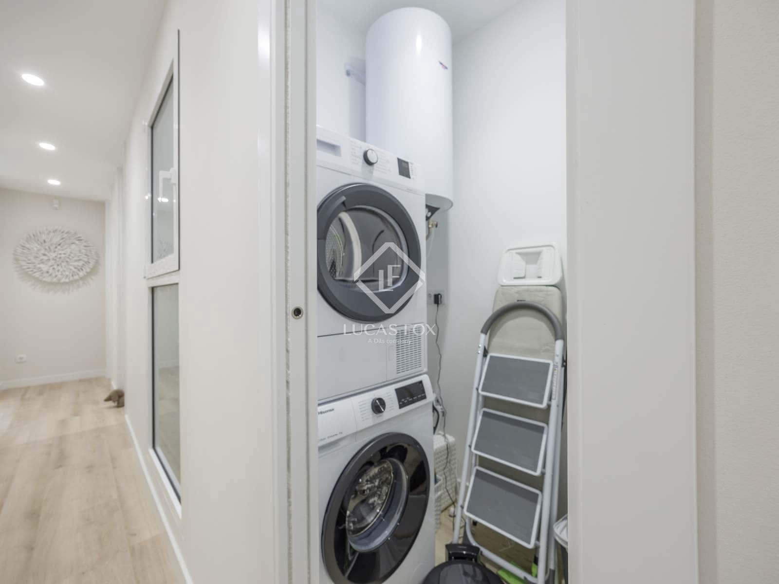 3 sypialnia Apartament do wynajęcia w Miasto Walencja - 3 600 € (Ref: 9405882)