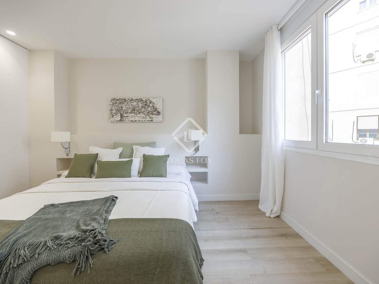 3 sypialnia Apartament do wynajęcia w Miasto Walencja - 3 600 € (Ref: 9405882)