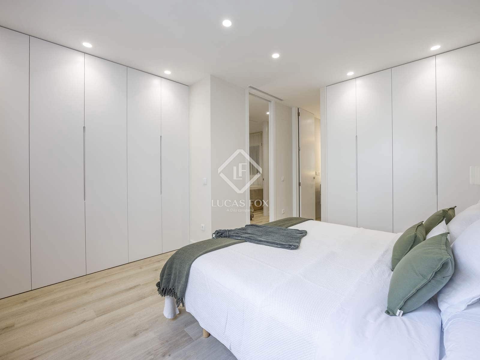 3 sypialnia Apartament do wynajęcia w Miasto Walencja - 3 600 € (Ref: 9405882)