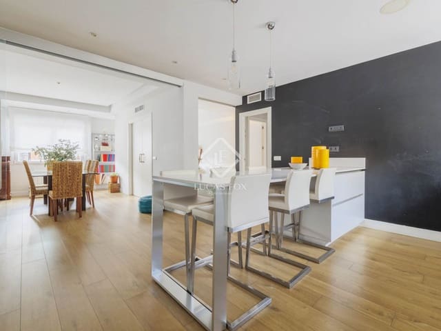 5 soverom Leilighet til salgs i Madrid by med svømmebasseng garasje - € 1 259 000 (Ref: 9409020)