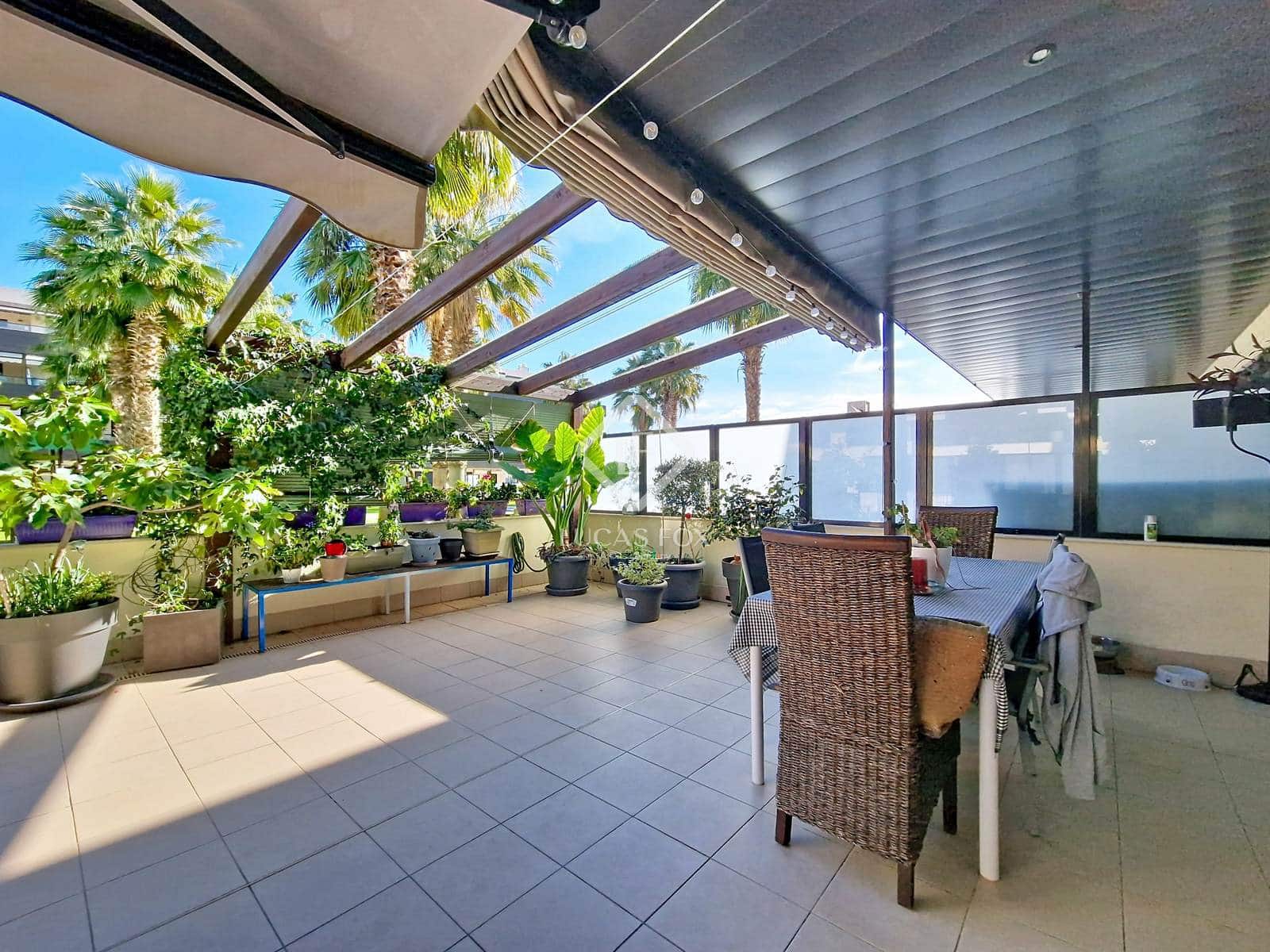 2 bedroom Apartment for sale in Vilanova i la Geltru with pool garage - € 350,000 (Ref: 9409057)