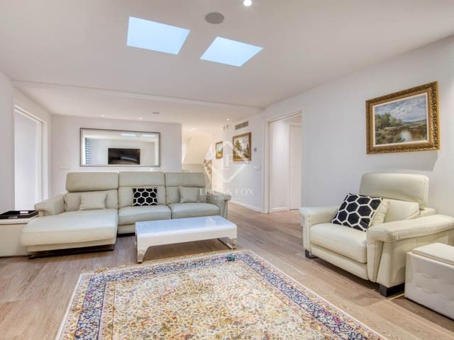 5 chambre Villa/Maison à vendre à Santa Cristina d'Aro avec piscine garage - 2 800 000 € (Ref: 9409357)