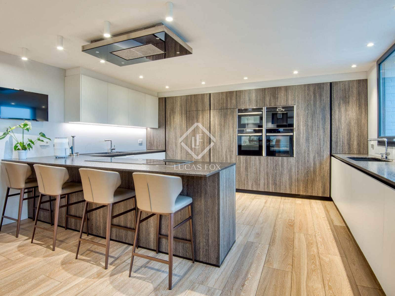 5 makuuhuone Huvila myytävänä paikassa Santa Cristina d'Aro mukana uima-altaan 
autotalli - 2 800 000 € (Ref: 9409357)