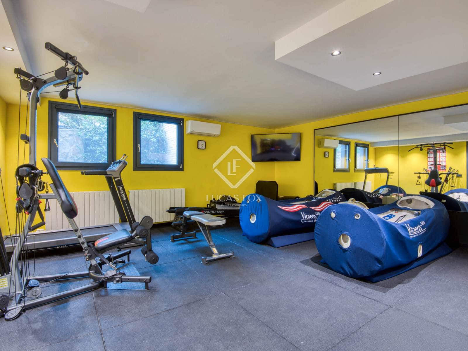 5 makuuhuone Huvila myytävänä paikassa Santa Cristina d'Aro mukana uima-altaan 
autotalli - 2 800 000 € (Ref: 9409357)