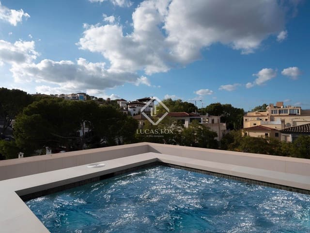 3 soverom Penthouse til salgs i Palma de Mallorca med svømmebasseng garasje - € 2 600 000 (Ref: 9409869)