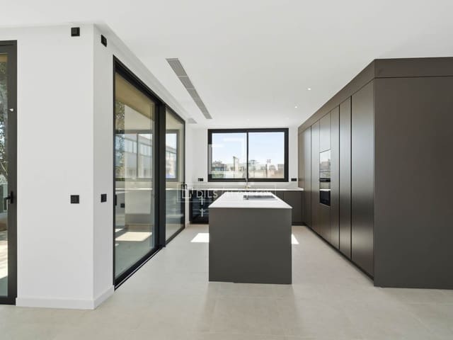 3 soveværelse Penthouse til salg i Palma de Mallorca med swimmingpool garage - € 2.600.000 (Ref: 9409869)