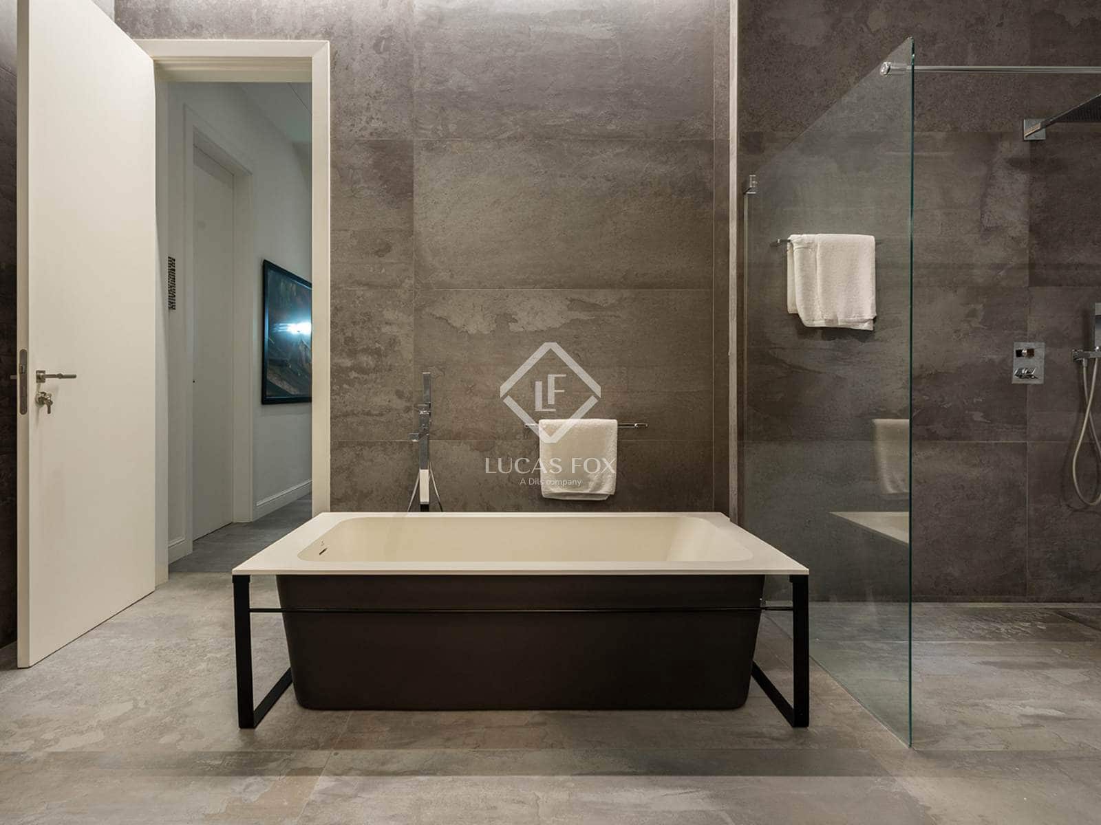 2 quarto Apartamento para venda em Barcelona cidade - 1 695 000 € (Ref: 9410074)