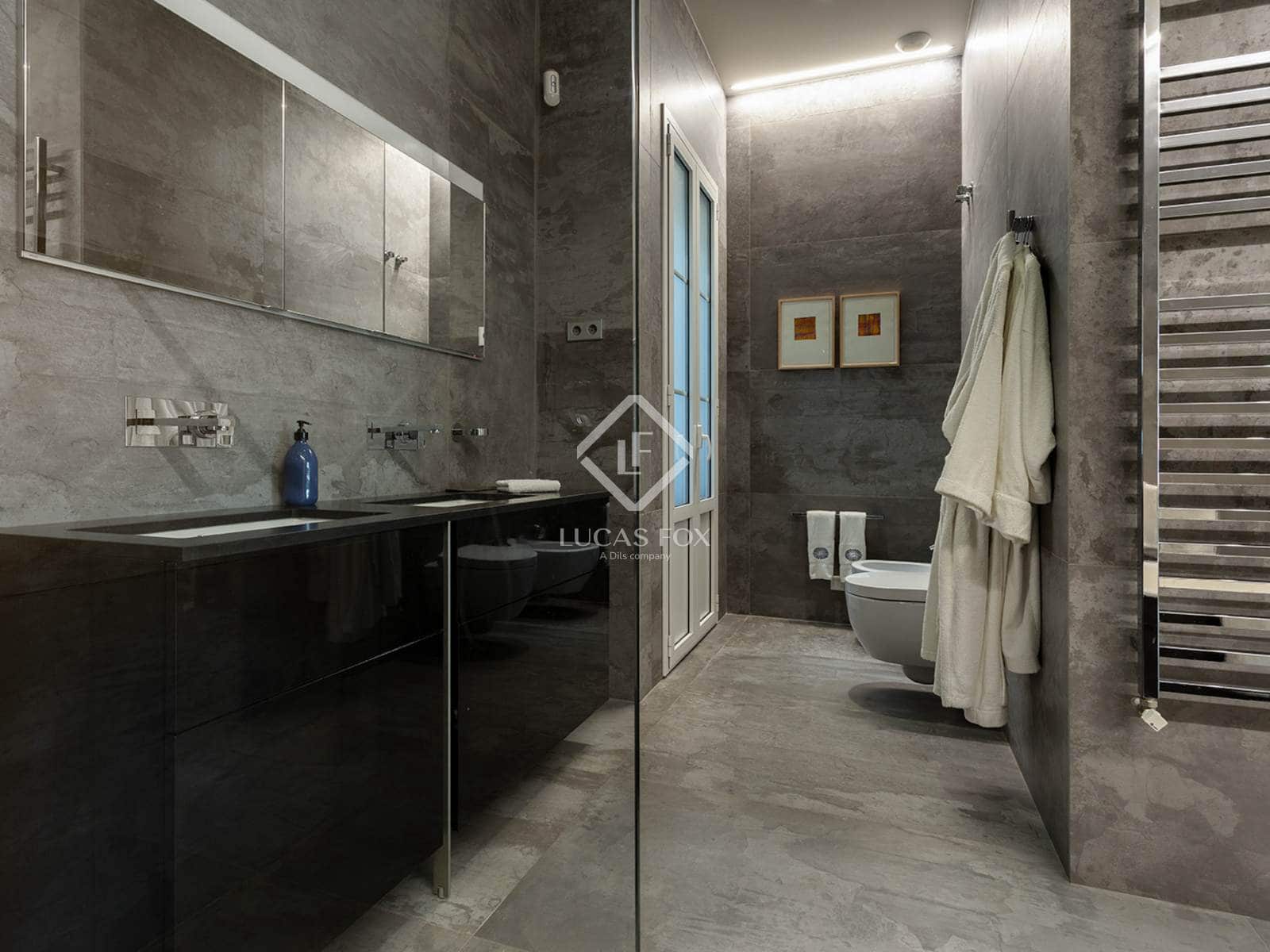 2 quarto Apartamento para venda em Barcelona cidade - 1 695 000 € (Ref: 9410074)