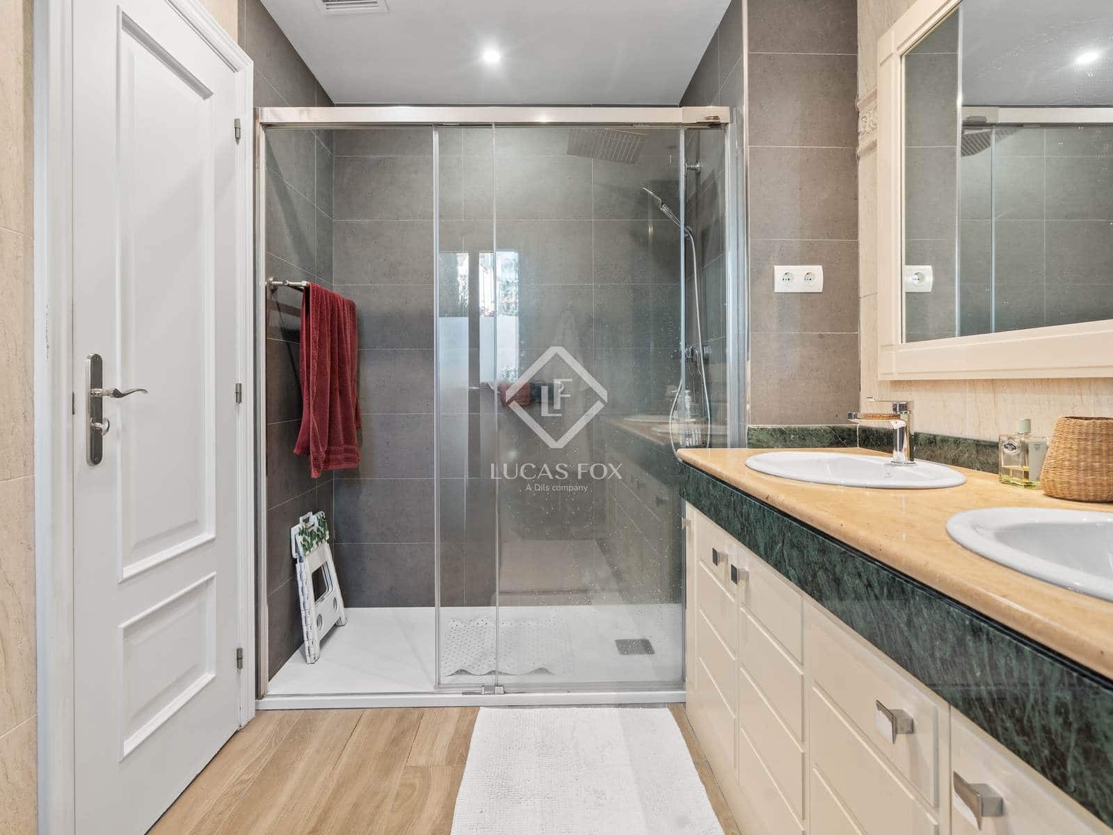 3 bedroom Apartment for sale in Golden Mile with pool garage - € 499,000 (Ref: 9410223)