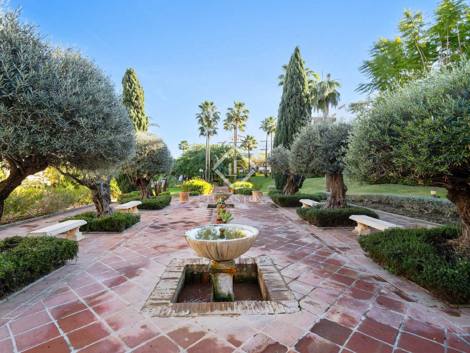 3 bedroom Apartment for sale in Golden Mile with pool garage - € 499,000 (Ref: 9410223)