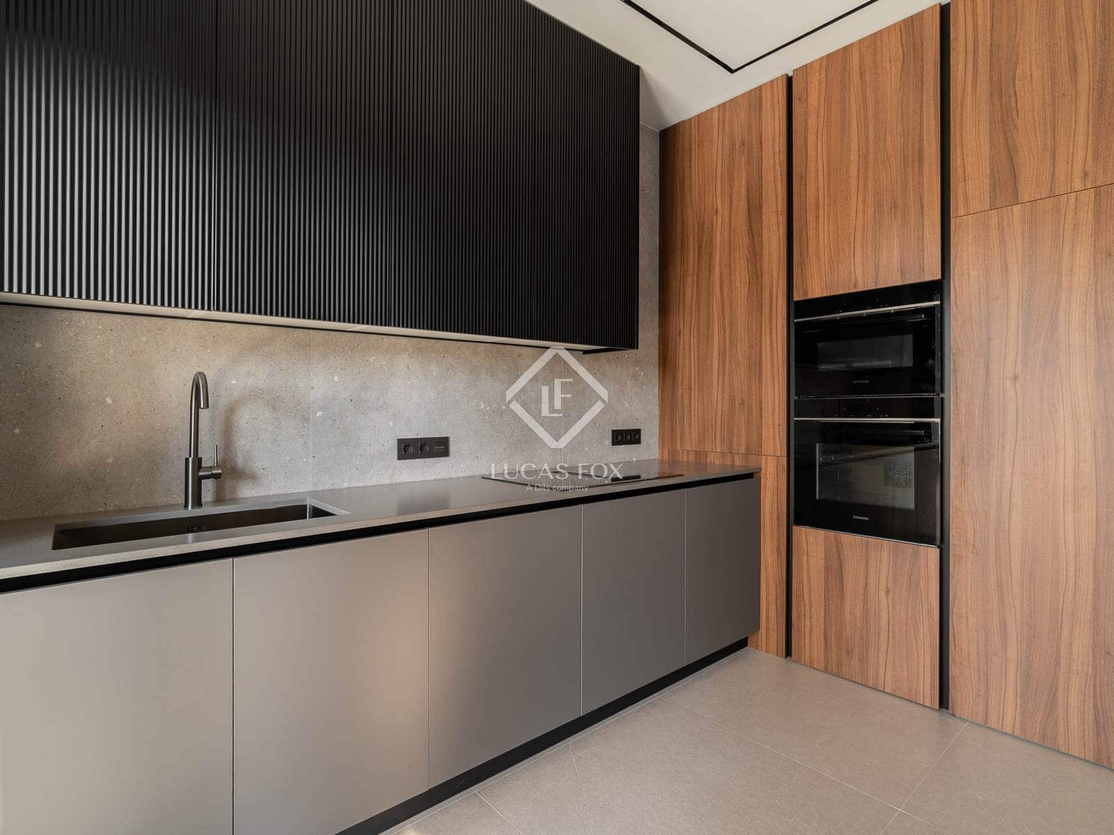 5 slaapkamer Villa te koop in Castelldefels met zwembad garage - € 2.650.000 (Ref: 9410224)