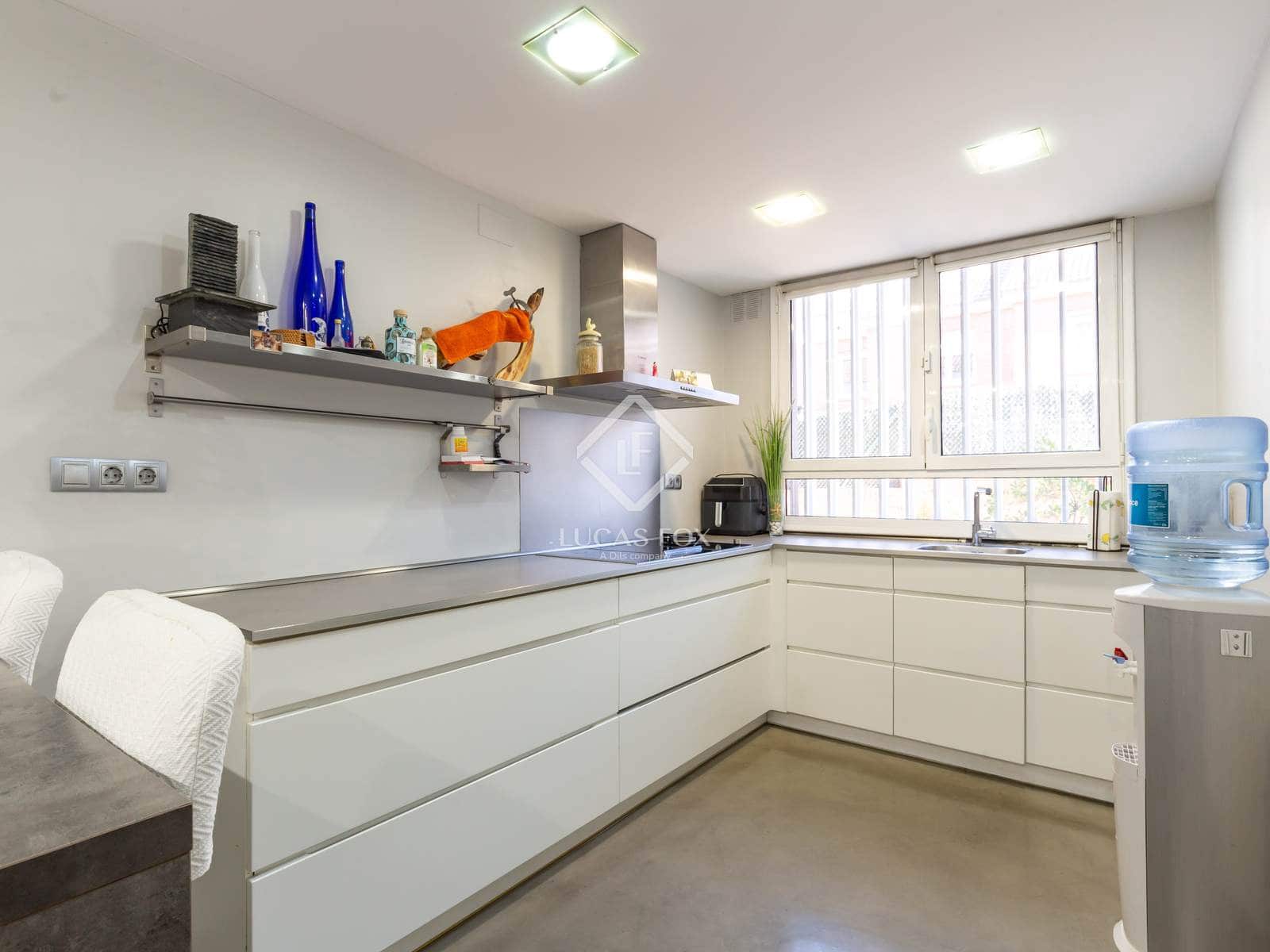 5 sovrum Villa till salu i Sant Joan Despi med garage - 925 000 € (Ref: 9410225)