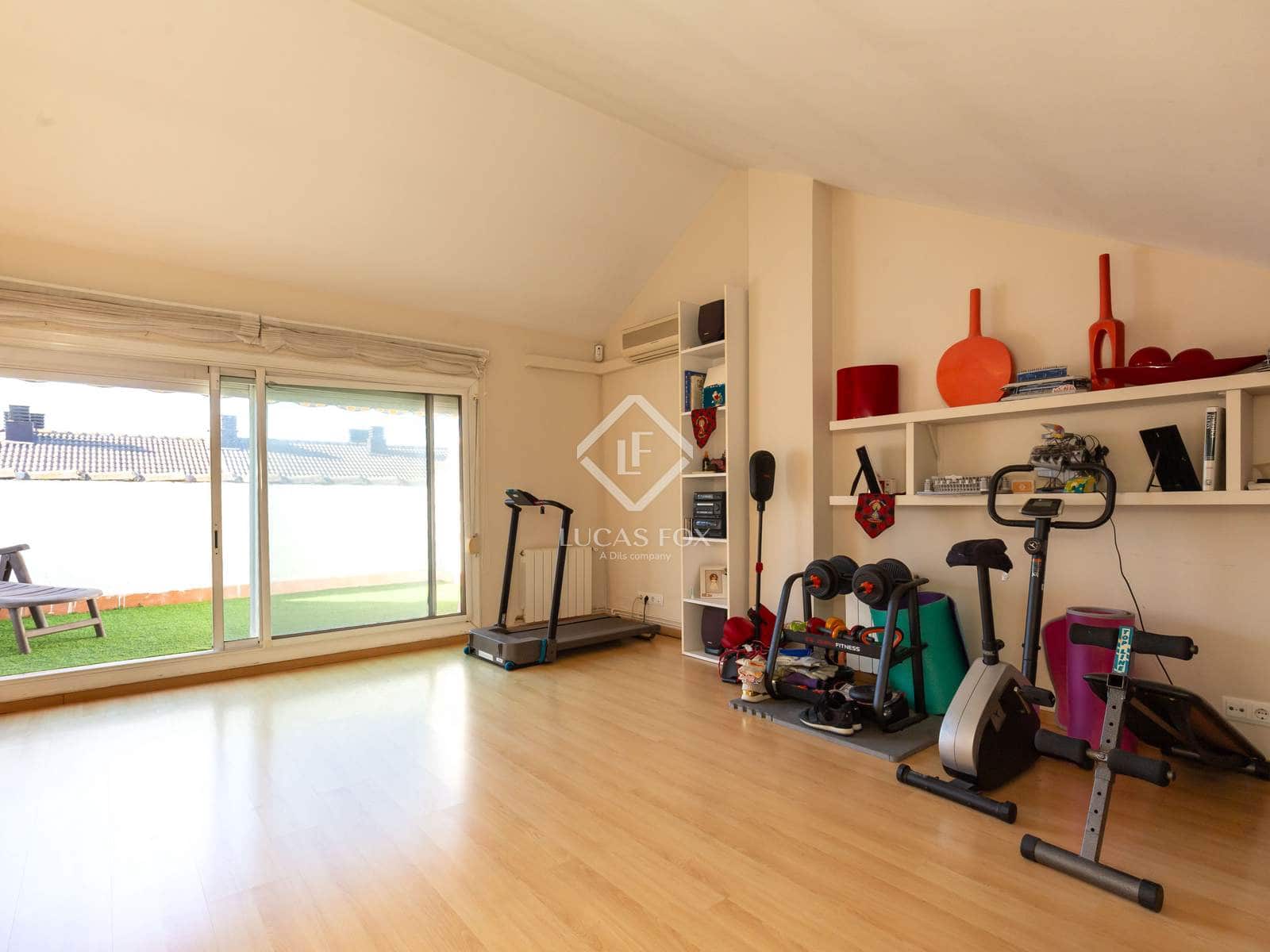 5 sovrum Villa till salu i Sant Joan Despi med garage - 925 000 € (Ref: 9410225)