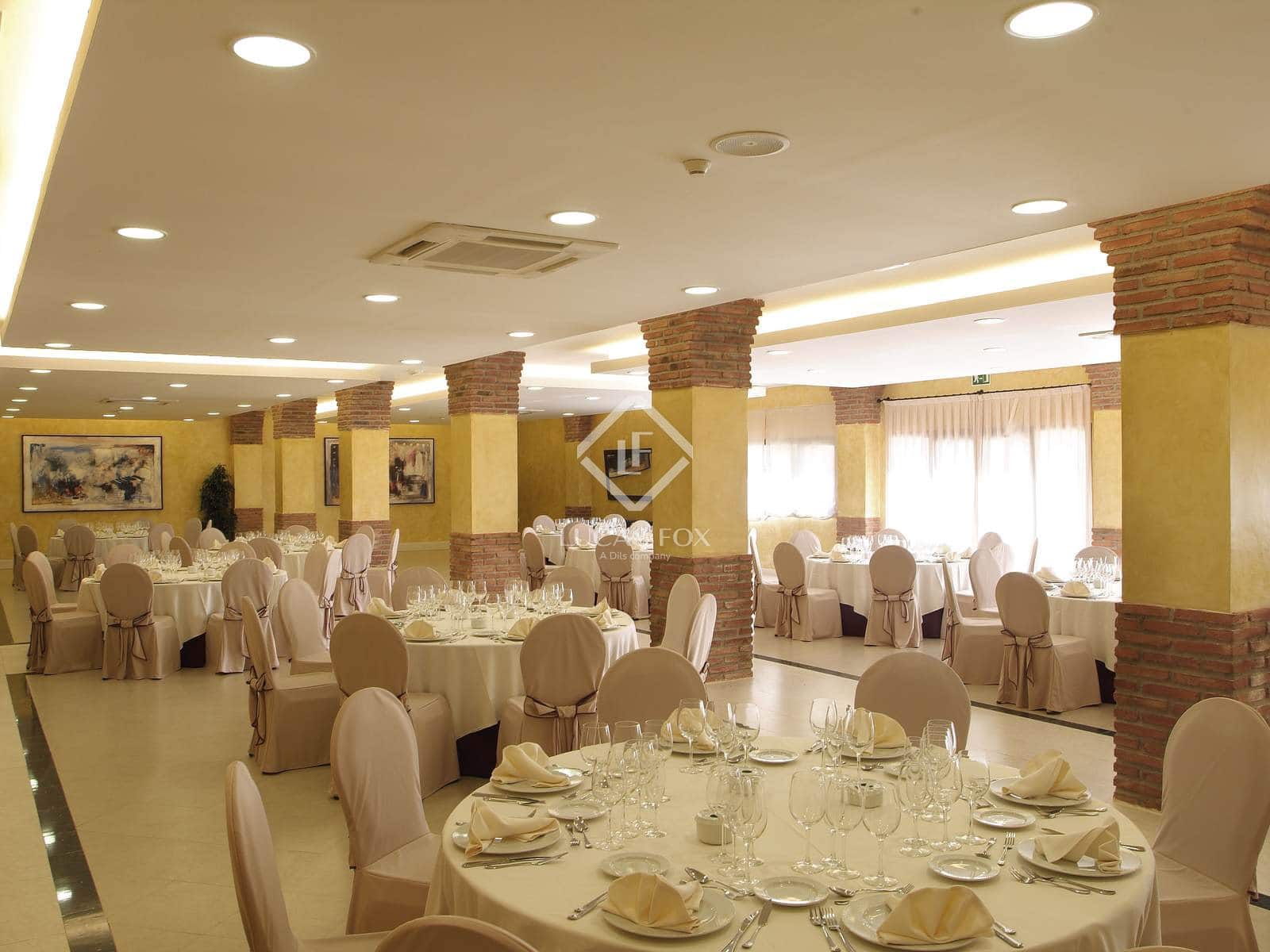 Commercieel te koop in Vandellos i l'Hospitalet de l'Infant met zwembad garage - € 3.900.000 (Ref: 9410305)