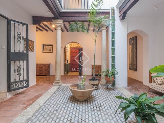8 slaapkamer Villa te koop in Centro Historico, Málaga stad - € 1.875.000 (Ref: 9411312)