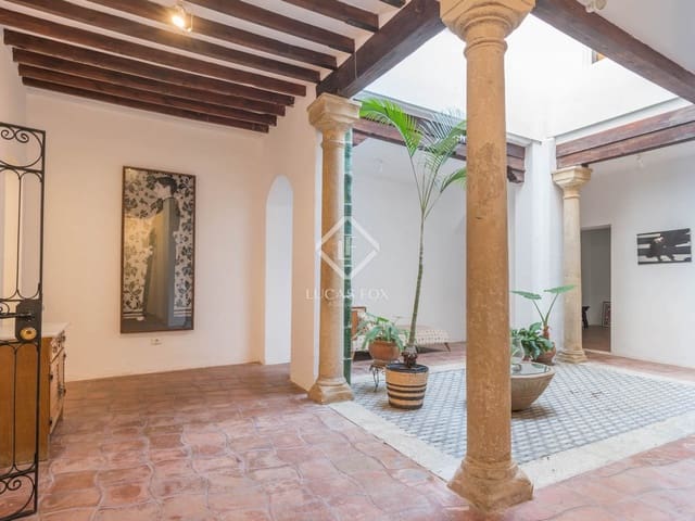 8 slaapkamer Villa te koop in Centro Historico, Málaga stad - € 1.875.000 (Ref: 9411312)