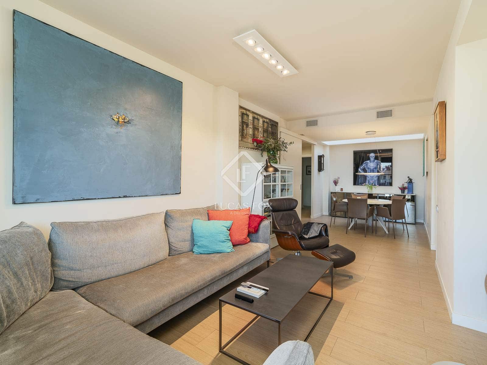 4 soveværelse Penthouse til salg i Barcelona by med garage - € 1.250.000 (Ref: 9412643)