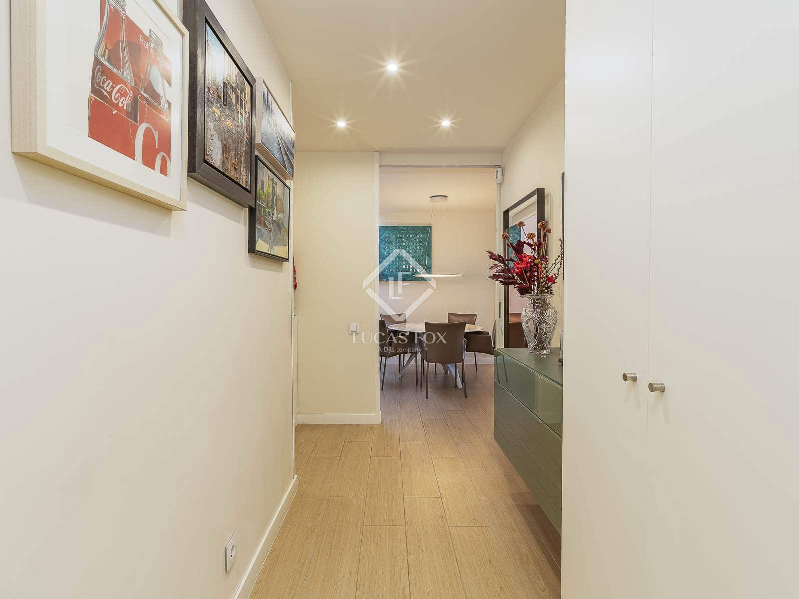 4 soveværelse Penthouse til salg i Barcelona by med garage - € 1.250.000 (Ref: 9412643)