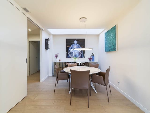 4 quarto Penthouse para venda em Barcelona cidade com garagem - 1 250 000 € (Ref: 9412643)