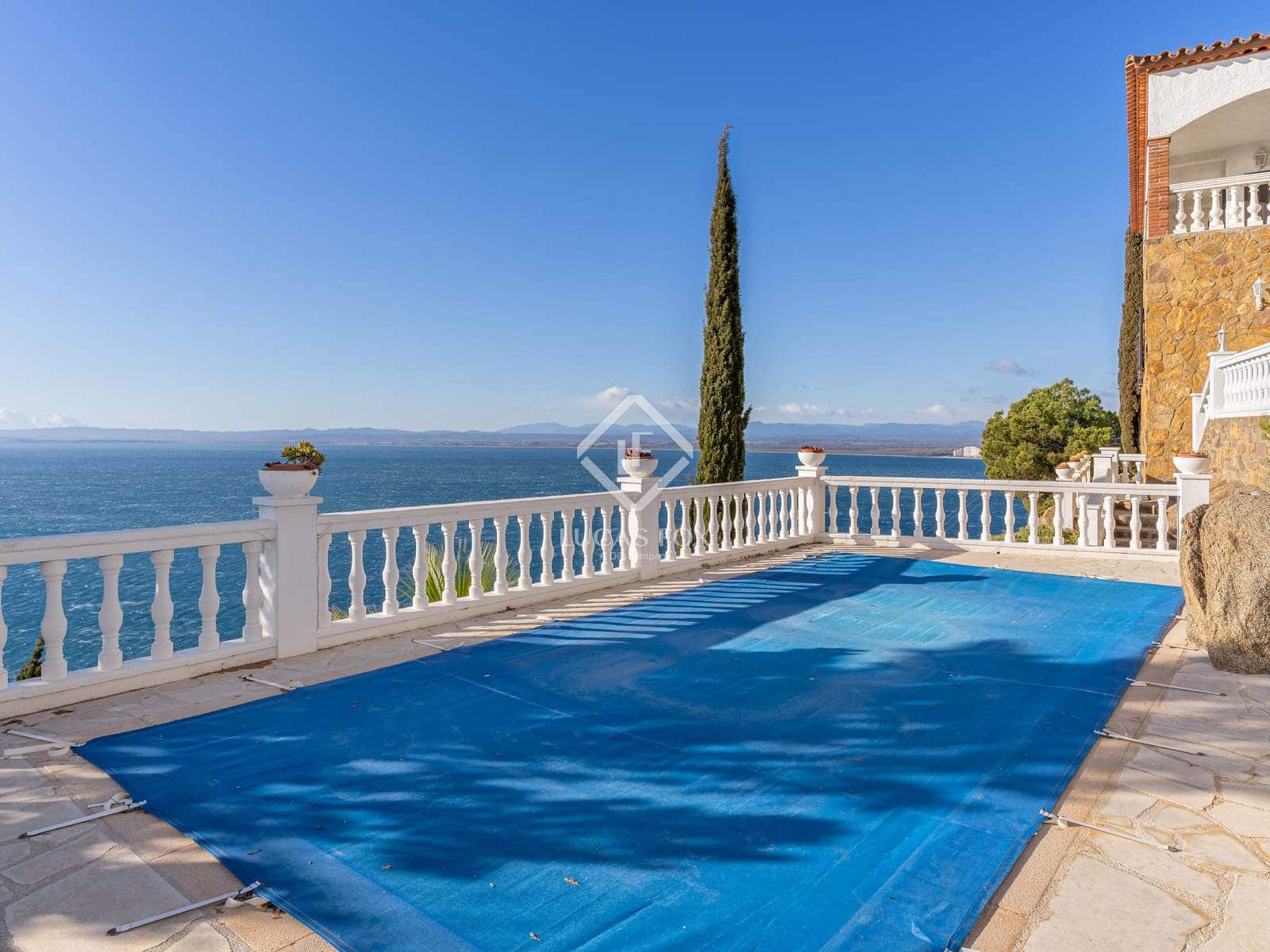 4 sypialnia Willa na sprzedaż w Roses z basenem garażem - 1 295 000 € (Ref: 9412644)