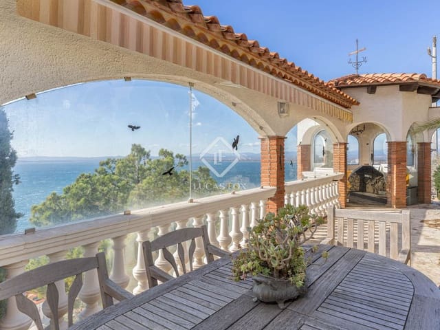 4 slaapkamer Villa te koop in Roses met zwembad garage - € 1.295.000 (Ref: 9412644)