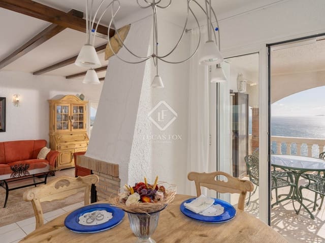 4 slaapkamer Villa te koop in Roses met zwembad garage - € 1.295.000 (Ref: 9412644)