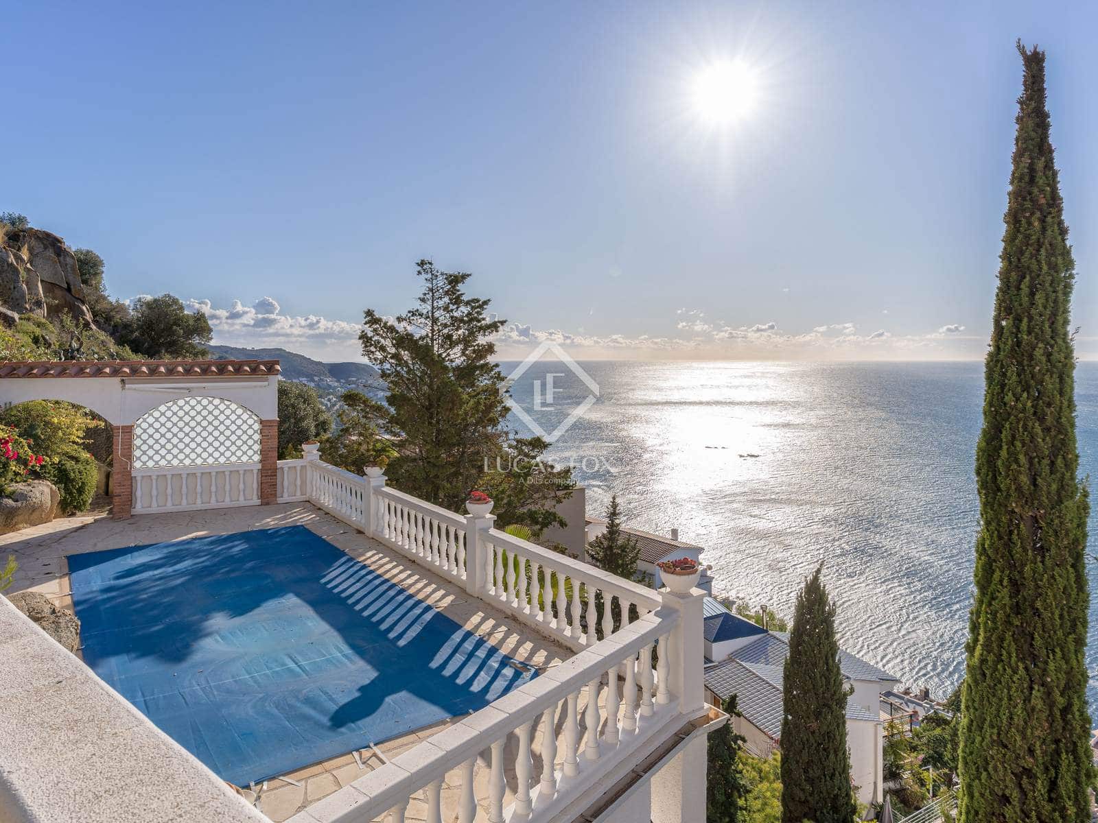 4 sypialnia Willa na sprzedaż w Roses z basenem garażem - 1 295 000 € (Ref: 9412644)