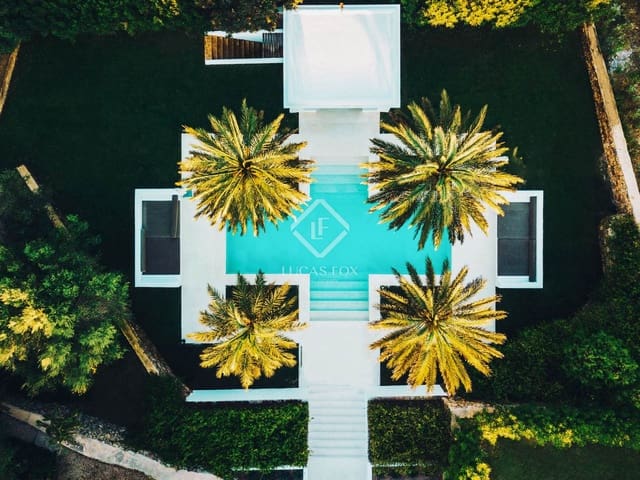 5 soveværelse Finca/Landehus til salg i Santa Gertrudis de Fruitera, Santa Eulalia / Santa Eularia med swimmingpool garage - € 6.500.000 (Ref: 9412645)